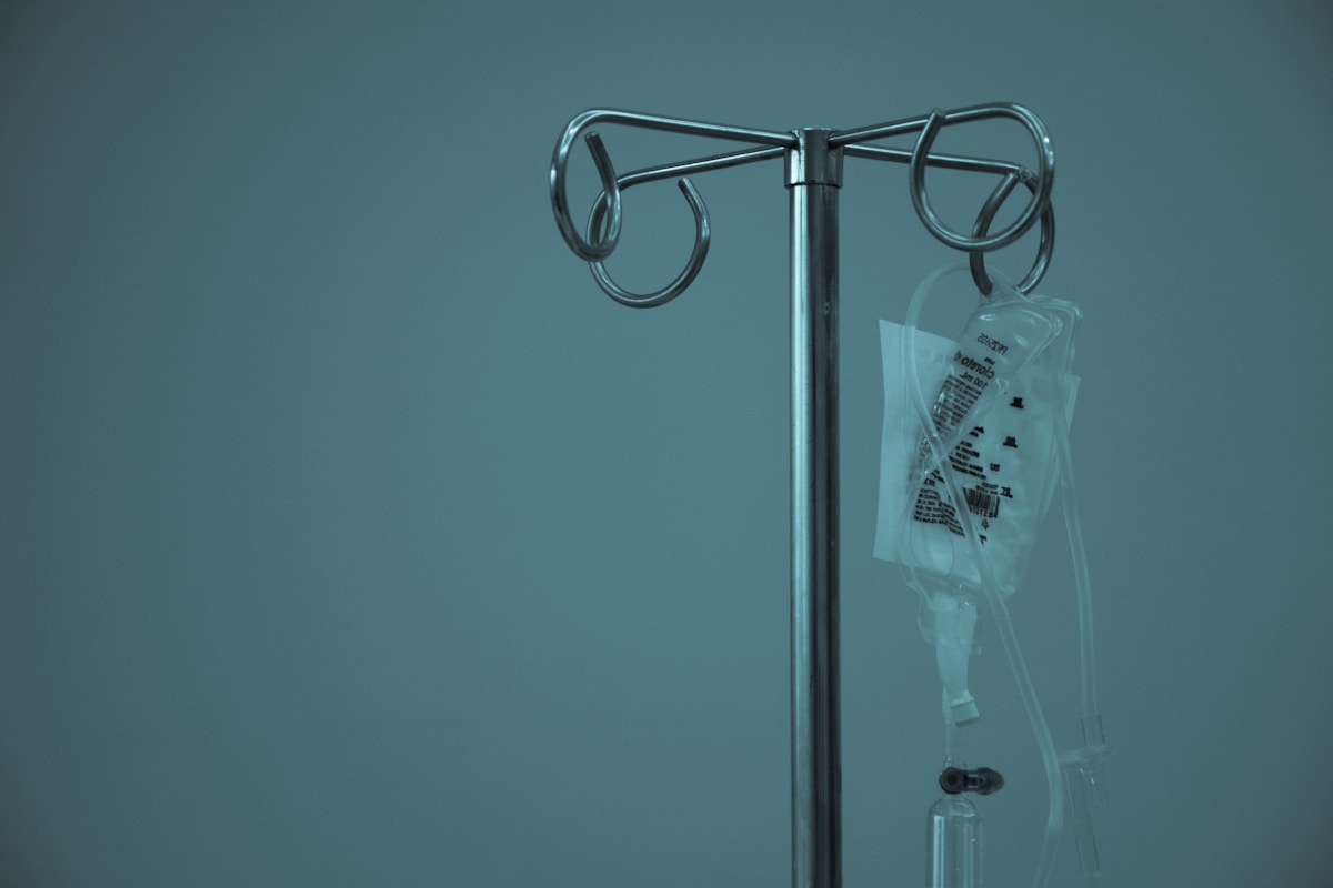 Reducing medical practice no-shows — appointment reminder systems and scheduling strategies